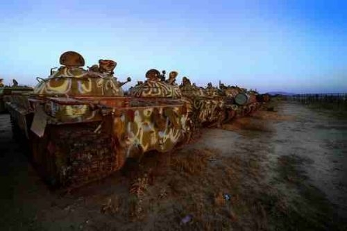 Cmentarzyska czołgów Cmentarzyska czołgów