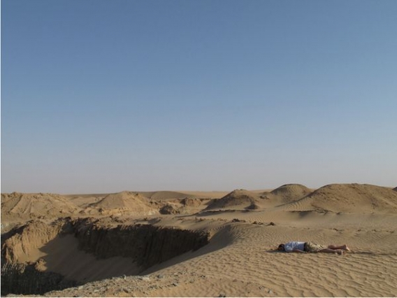 Z trupem dookoła świata Z trupem dookoła świata