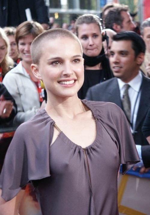 Gwiazdy bez staników Gwiazdy bez staników