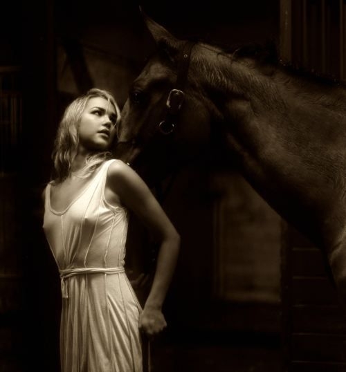 Gwiazdy bez staników Gwiazdy bez staników