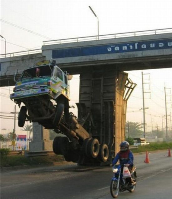 Dziwne wypadki Dziwne wypadki