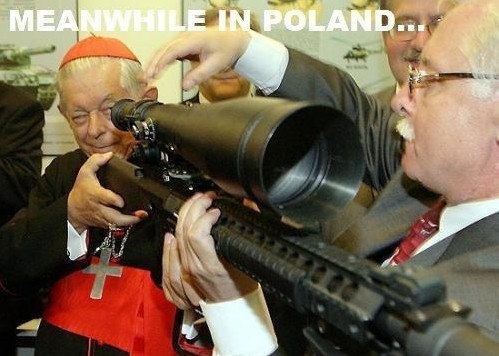 Tymczasem w Polsce Tymczasem w Polsce