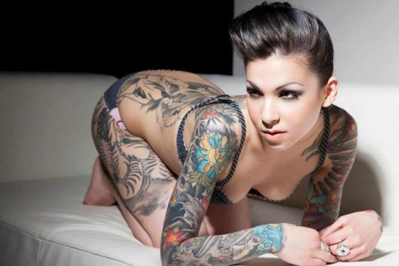 wydziarane laseczki wydziarane laseczki