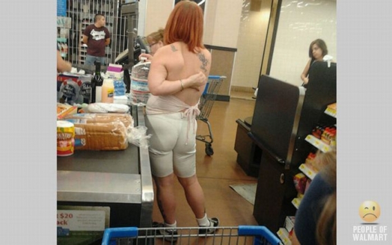 Dziwni klienci supermarketu Dziwni klienci supermarketu