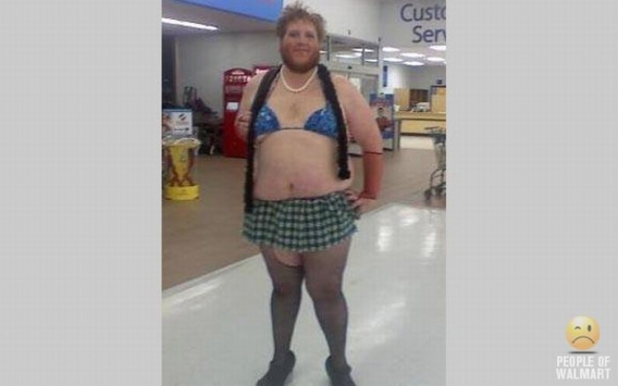 Dziwni klienci supermarketu Dziwni klienci supermarketu